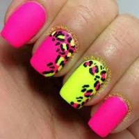 /album/galeria-de-fotos-135-unhas-decoradas-amarelas/unhas-decoradas-amarelas-11-jpg/